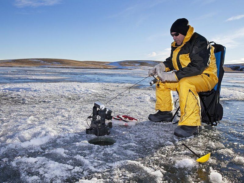 Explore ice fishing gambling game Explore ice fishing gambling game